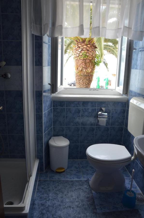 Castel Nonna Franka Apartamento Sutivan Quarto foto